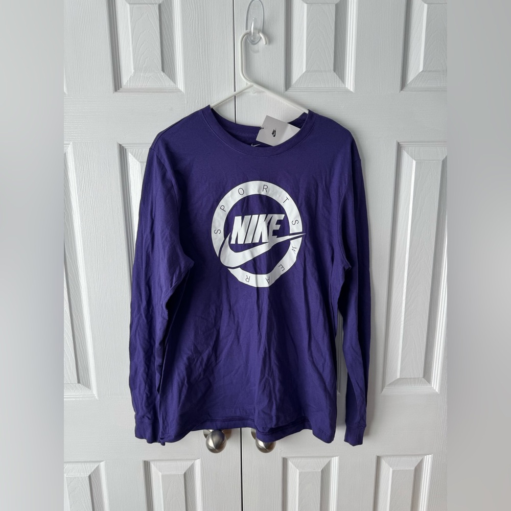 Nike Purple & White Long Sleeve Graphic T Shirt Size Large NWT